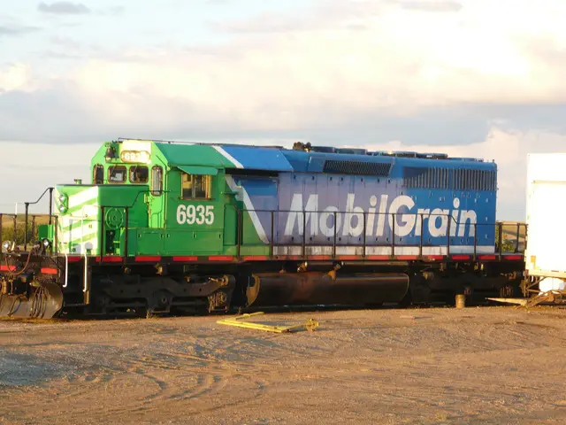MobilGrain locomotive 6935